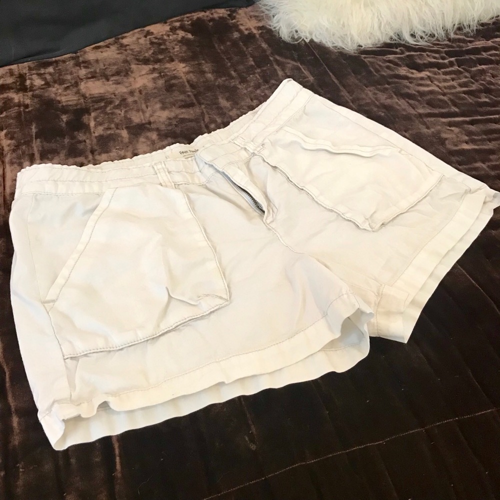 Free People White Shorts sz 12